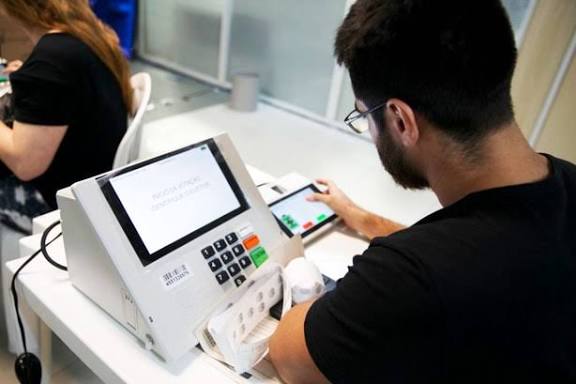 TRE-AM mant&eacute;m inscri&ccedil;&otilde;es para mes&aacute;rios volunt&aacute;rios at&eacute; dia 30