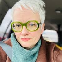 Sarah Messner's Instagram, Twitter & Facebook