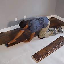 How To Install Laminate Flooring For The First Time Video Installing Laminate Flooring Laminate Flooring Diy Diy Flooring