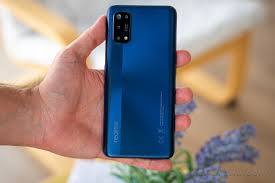 Realme 7 Pro review: Design, build ...
