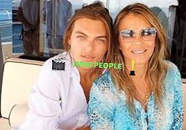 Es sei eine herausfordernde zeit. Damian Hurley Grosse Gewicht Alter Freundin Biografie Familienfakten