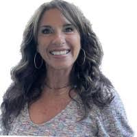 Sara Solis Email & Phone Number