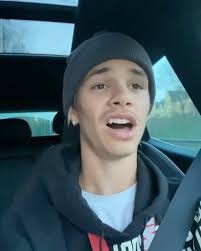 😂😂ahah I like it @romeobeckham @mimimoocher #romeobeckham #cruzbeckham ,  #davidbeckham , #victoriabeckham , #harperbeckham , #brooklynbeckham ,  #davidbeckham , #beckham #Beckham’s