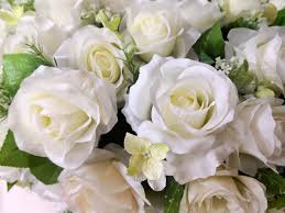 To dream of purple flowers represents feelings about enjoying noticing or witnessing something in a neutral state. The Sublime And Elegant White Rose Meaning Floraqueen