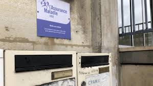 Check spelling or type a new query. A Compiegne Les Agents De La Secu Font Face Aux Premieres Victimes Du Coronavirus