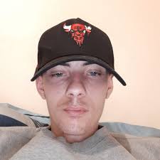 What is the best time to stream games in Australia?