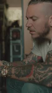 THAT’S WHO I PRAISE DROPS 7/29 • Anybody wanna hear the song early?  #thatswhoipraise #brandonlake #praise