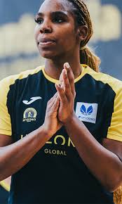 Reshanda Gray, Basketball Player, News, Stats