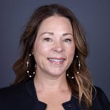 Stephanie Auslander's Instagram, Twitter & Facebook