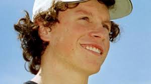 Evan Walker, minister who led Southbank and MCG developments, dies