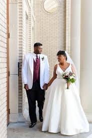 When A Bride S Namesake Gemstone Inspires In 2020 Bride Groom Dancing Virginia Weddings Bride