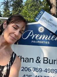 Maureen Khan Real Estate...