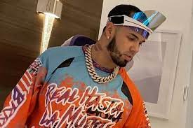 En el mercado un vídeo para conocer vocabulario de fruta y verdura y aprender a decir el precio de las cosas. 3 De Abril De Anuel Aa Letra Y Audio Escucha