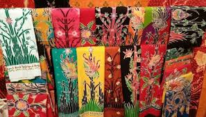 Bambu jika bersatu akan menjadi sebuah kekuatan, jika diurai menjad sebuah tali yang sangat erat. Batik Pring Sedapur Sudahkah Menjadi Tuan Di Rumahnya Damar Aisyah S Blog
