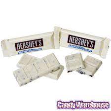 Heat oven to 350°f (180°c). Hershey S Cookies N Creme Snack Size Candy Bars 35 Piece Bag Hershey Cookies Online Candy Store Candy Brands