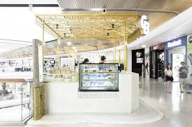 Creamy Buzzle Sweet Corner Cafe By Party Space Design Bangkok Thailand Retail Design Blog Kiosk Design Cafe Interior Design Retail Design