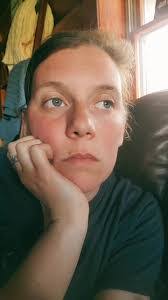 Heather Degenhardt's Instagram, Twitter & Facebook