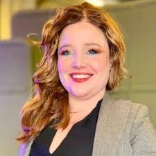 Dawn Carberry's Instagram, Twitter & Facebook