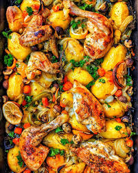 Hahnchen Aus Dem Ofen Mit Kartoffeln Und Buntem Gemuse Instakoch De Rezept Kochrezepte Rezepte Hahnchen Ofen Rezepte
