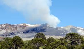 El volcán copahue es un volcán ubicado en la frontera entre chile y argentina. Alerta En Neuquen Por Erupcion Del Volcan Copahue
