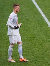 78 karius gk 82 div. Loris Karius S New Haircut Updated June 2021