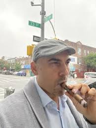 Giovanni Gambino and Gary Langer Collaborate to Introduce the Exquisite  Gambino Cigars