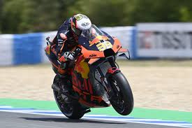 Physical therapist to make an appointment. Binder Had To Ride On A Rock In Jerez Motogp Qualifying