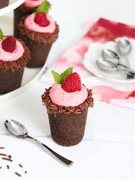 Raspberry Mousse Filled Chocolate Cookie Shots Hgtv