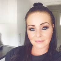 4 "Nicole Bicker" profiles