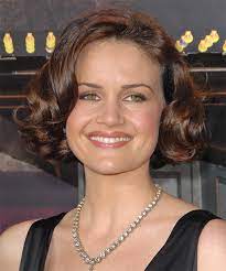 I raise you carla gugino or morena baccarin. 11 Carla Gugino Hairstyles Hair Cuts And Colors