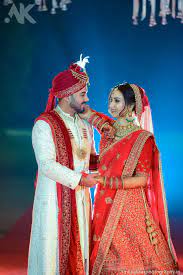 Pin By Irshadulla Khan On Wedding Indian Bride Photography Poses Indian Wedding Photography Poses Bride Photography Poses