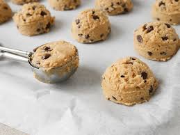 Beurre Sucre Roux Creme Fraiche Epaisse Farine De Ble Pepites De Chocolat Fleur De Sel Extrai Cookies Et Biscuits Cookies Pepite Chocolat Recette Dessert
