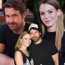 Secretly Married! Josh Kelly & Chloe Lanier's Off-Screen Romance Is as  Stunning as Their 'General Hospital' Love Story