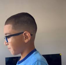 FREE MEN's HAIRCUTS !!!! Bring your FATHER , HUSBAND, SON, BROTHER I am  looking for a lot models to practice my men's fade haircut . I've been  doing hair for 8 years