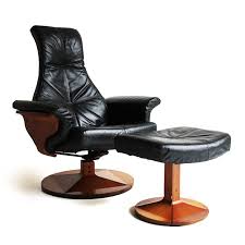 A community for enthusiasts of mid century modern design. Mid Century Lounge Chair And Ottoman For Sale At 1stdibs