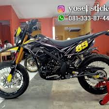 Pembagiannya, dua warna untuk klx 150 bf se dan dua warna lainnya untuk klx 150 bf se extreme. Gambar Klx Dtracker Bonus