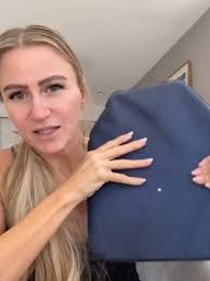 Escudo De Cartón Con Frase De No A La Violencia Escolar