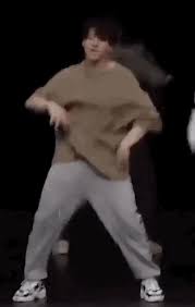 You're lovin' the size — JEONG JEONGGUK - BTS [ source: unknown source ]  [...