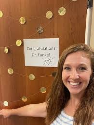 Anne Funke's Instagram, Twitter & Facebook