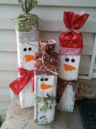 Suche ideen für eine weihnachtsfeier für erwachsene, es soll in teams gebastelt werden. Gartendeko Aus Holz Zu Weihnachten Selber Machen Basteln Weihnachten Weihnachtsdeko Aus Holz Basteln Weihnachtsbasteln