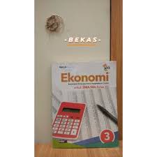 Buku ekonomi kelas 12 erlangga. Bekas Buku Ekonomi Kelas 12 Sma Ma Kurikulum 2013 Revisi Terbitan Esis Erlangga Shopee Indonesia