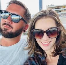 Small wedding in Sedona with stunning views