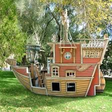 Spielhaus Fur Den Garten Selber Bauen Diy Anleitung Haus Dekoration Mehr Kinder Spielhaus Garten Spielhaus Garten Kinderspielhaus Garten