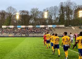 Le portier âgé de 19 ans, formé à la rusg academy, avait rejoint définitivement le groupe pro en. Royale Union Saint Gilloise On Twitter 1 0 0 On Y Va Pour Ce Usgwbe Un Retweet Pour Encourager Nos Unionistes
