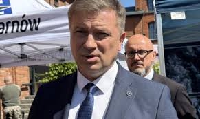 Sąd w Ostrowcu: Zarzuty posła Kryja „nieadekwatne, wyolbrzymione,  ukierunkowane na retorsje”