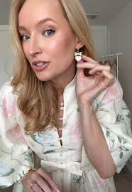 Stylish Baby Shower Outfit Ideas for Expecting Moms