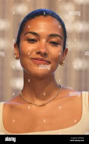 Singer olivia hi-res stock photography and images