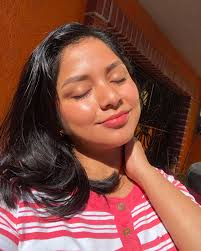 Iris Chávez (@irischaglez) • Instagram photos and videos