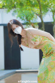 인터넷 톱 연예인 사진 신과 음란 비디오 신이 아름다운 섹스 업데이트로 새해를 시작합니다 - Mi Kou The top internet  celebrity photography gods, the gods of color and shadow, have a new year