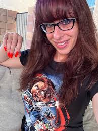 Carly Carman's Instagram, Twitter & Facebook